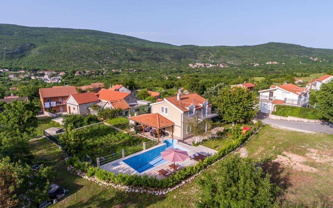 Holiday Home Memories And Joy Imotski Luaran gambar